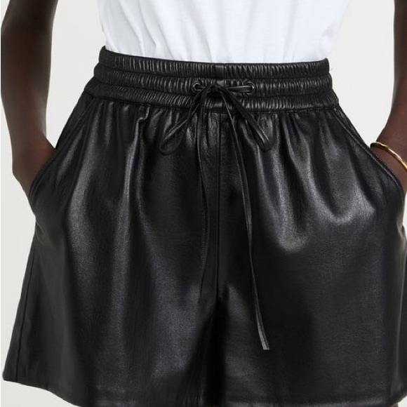 Good American Black Better Than Leather Shorts - Picture 5 of 6